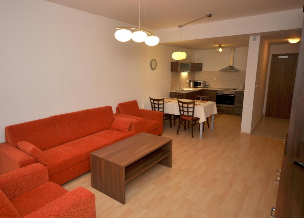 Unipharma Apartments Donovaly Rum bild